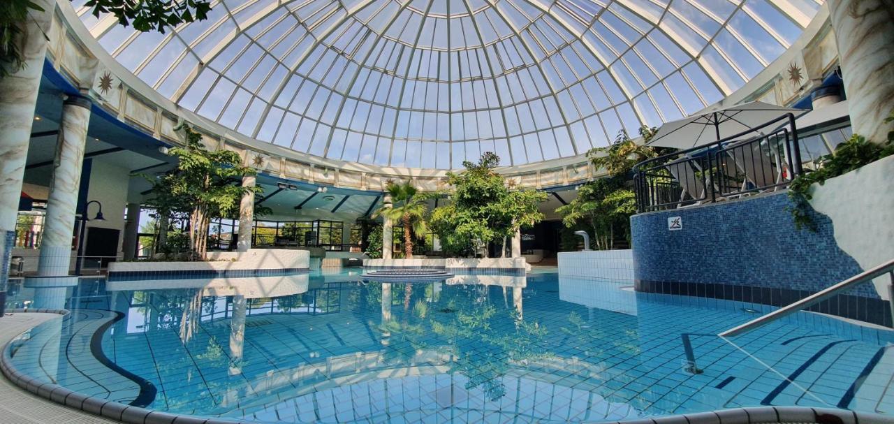 Vital Hotel Rhein Main Therme Wellness Resort & Spa Гофгайм-ам-Таунус Екстер'єр фото